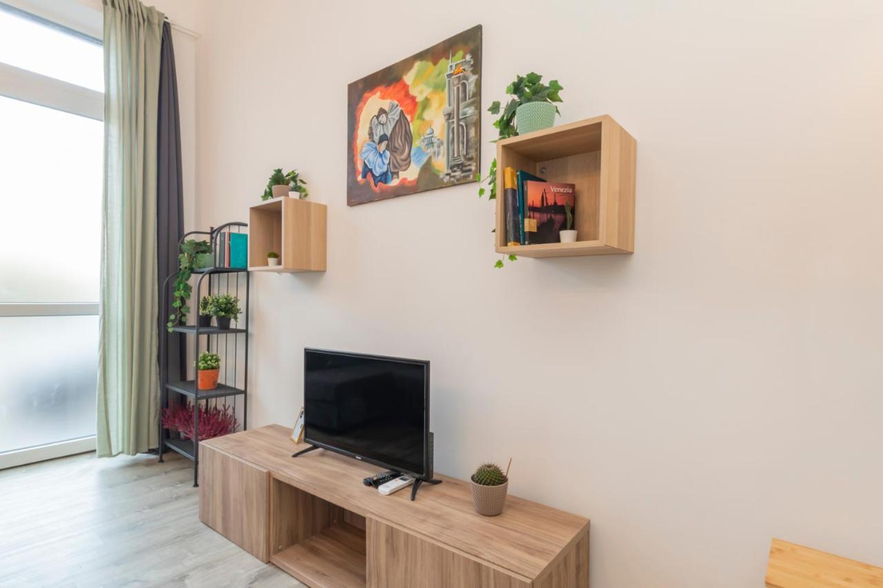 New Apartment - Gallura 11 Milan Bagian luar foto